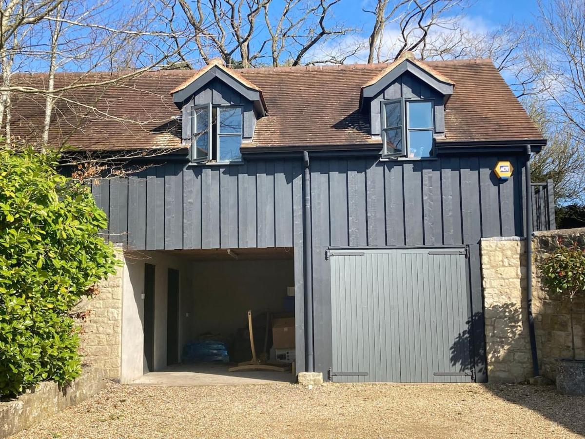 Larkham Loft Apartment Teffont Magna Bagian luar foto
